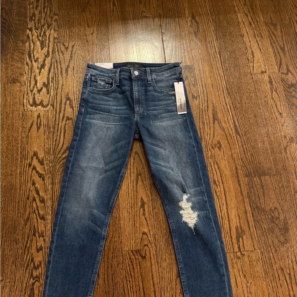 Denim Jeans with Distressed Detail